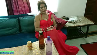 Indian hot beautiful madam enjoying real hardcore sex! Best Viral sex